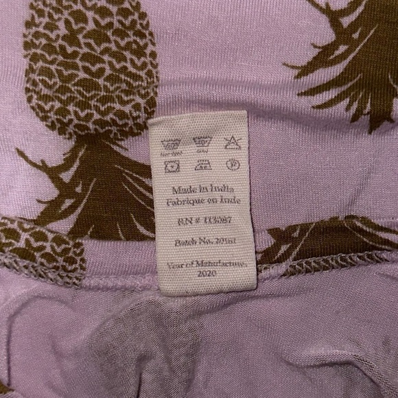 Kate Quinn Bamboo Collection Soft Pineapple Ruffle Long Sleeve One Piece Sz 3-6M - Picture 7 of 7